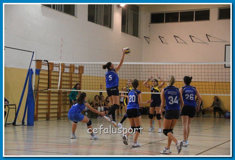 121144 volley 059_tn.jpg